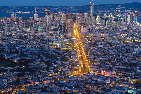 San Francisco skyline from Twin Peaks