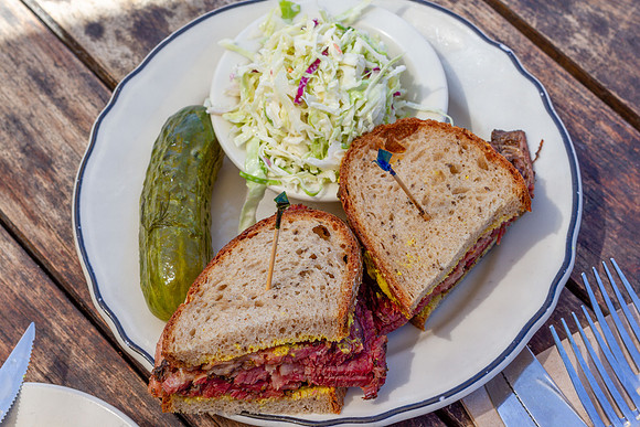 Saul's Deli, Gourmet Ghetto