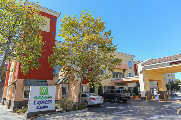 Holiday Inn Express