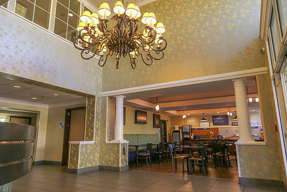 Holiday Inn Express