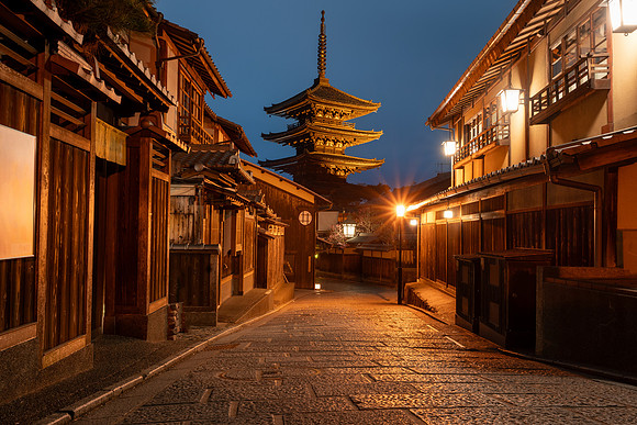 Yasaka Pagoda at Night, Gion District, Kyoto.