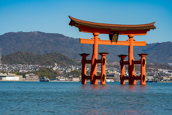 Itsukushima Torri Gate Miyajima Island